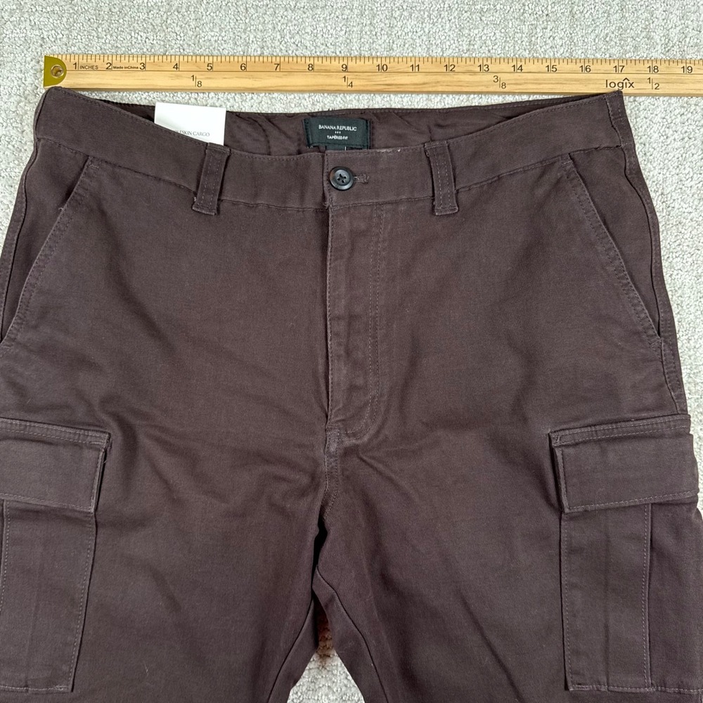 NEW Banana Republic Mens 34x32 (Actual 34x30) Brown Tapered Moleskin Cargo Pants - Picture 8 of 11